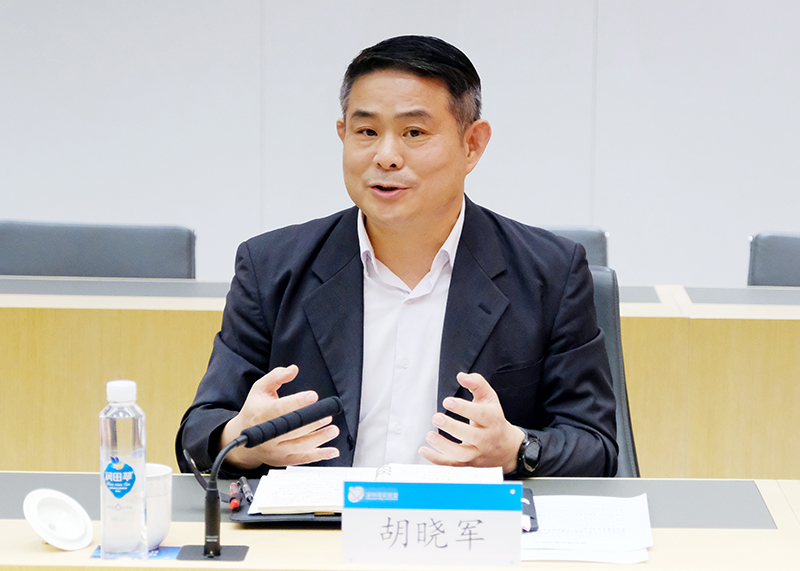 胡书记.jpg 胡书记.jpg