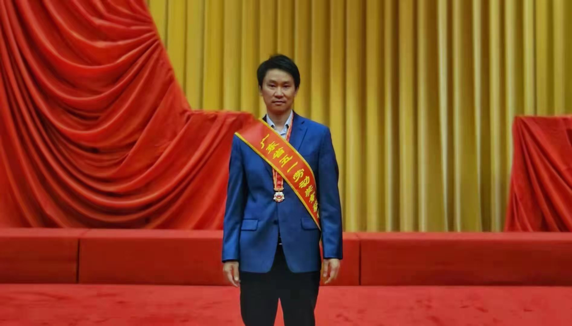 钟国才.jpg 钟国才.jpg